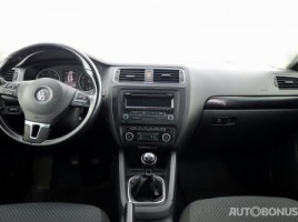 Volkswagen, 1.6 l., saloon | 4