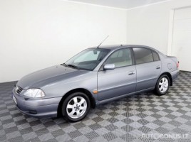 Toyota, 1.6 l., sedanas | 1