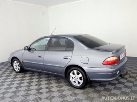Toyota, 1.6 l., sedanas | 3