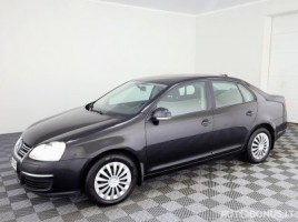Volkswagen, 1.6 l., sedanas | 1