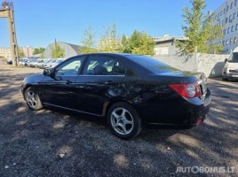 Chevrolet, 2.0 l., sedanas | 3