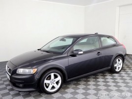 Volvo, 2.0 l., hečbekas | 1
