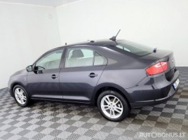 Seat | 3
