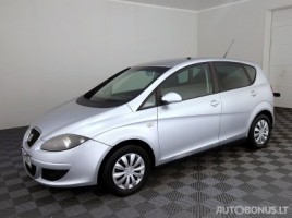 Seat | 1