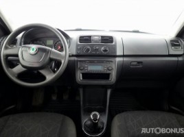 Skoda, 1.2 l., Хэтчбек | 4