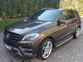 Mercedes-Benz ML350