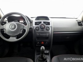 Renault | 4