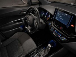 Toyota C-HR | 4