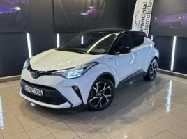 Toyota C-HR внедорожник