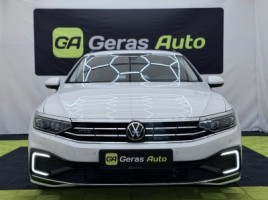 Volkswagen Passat | 1