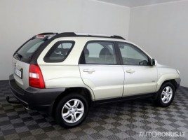 Kia, 2.0 l., visureigis | 2