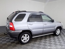 Kia, 2.0 l., visureigis | 2