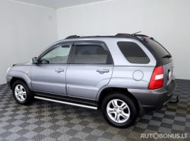 Kia, 2.0 l., visureigis | 3