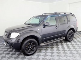 Nissan, 2.5 l., visureigis | 1