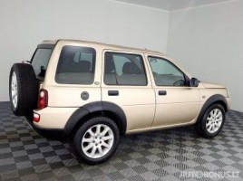 Land Rover | 2