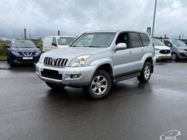 Toyota Land Cruiser visureigis