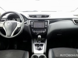 Nissan | 4