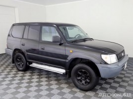Toyota visureigis