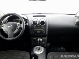 Nissan | 4