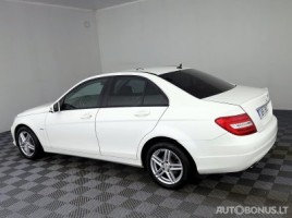 Mercedes-Benz, 2.1 l., sedanas | 3