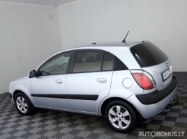 Kia, 1.5 l., hatchback | 3