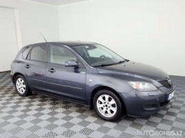 Mazda hečbekas