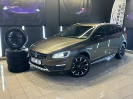 Volvo V60 universalas