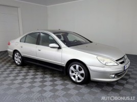Peugeot sedanas
