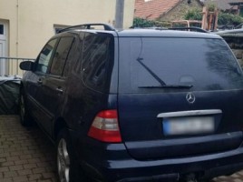 Mercedes-Benz ML500 | 3