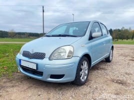 Toyota Yaris хэтчбек