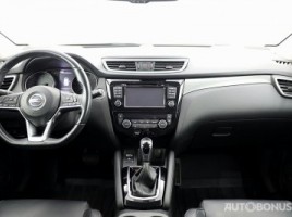 Nissan | 4