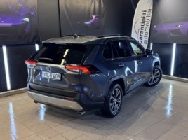 Toyota RAV4 | 1