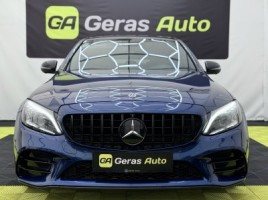Mercedes-Benz C180 | 1