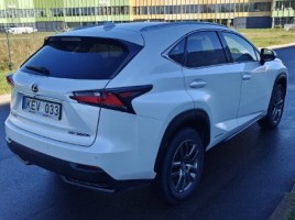 Lexus NX 300h | 3