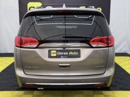 Chrysler Pacifica, monovolume | 4