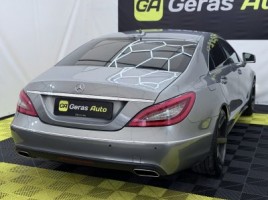 Mercedes-Benz CLS350, saloon | 3