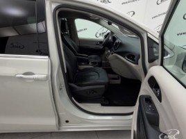 Chrysler Pacifica | 3