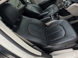 Chrysler Pacifica | 4