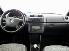 Skoda, 1.2 l., Хэтчбек | 4