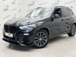 BMW X5 visureigis