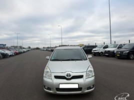Toyota Corolla | 4