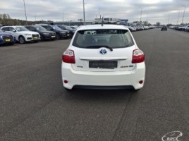 Toyota Auris, 1.8 l., hečbekas | 4