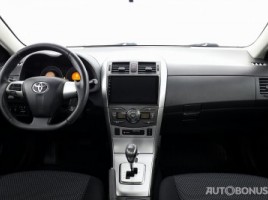 Toyota, 1.6 l., sedanas | 4