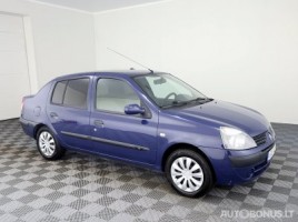 Renault sedanas