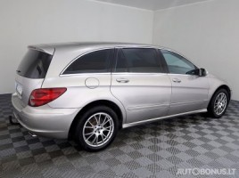 Mercedes-Benz | 2
