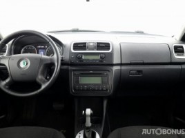 Skoda, 1.6 l., hatchback | 4