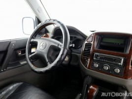 Mitsubishi, 3.2 l., visureigis | 4