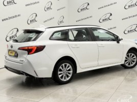 Toyota Corolla | 1