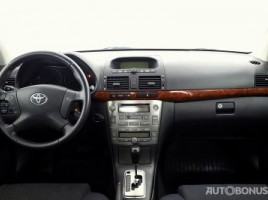 Toyota, 2.0 l., sedanas | 4
