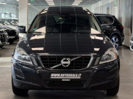 Volvo XC60, 2.0 l., visureigis | 1